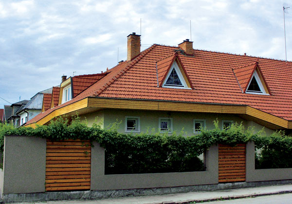 Strešný plášť je základ kvalitnej strechy