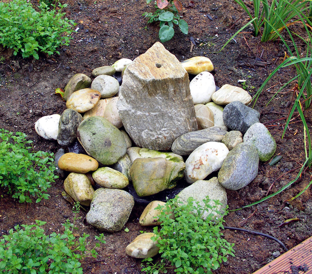 Vytvorte si v záhrade skalku inšpirovanú prírodou