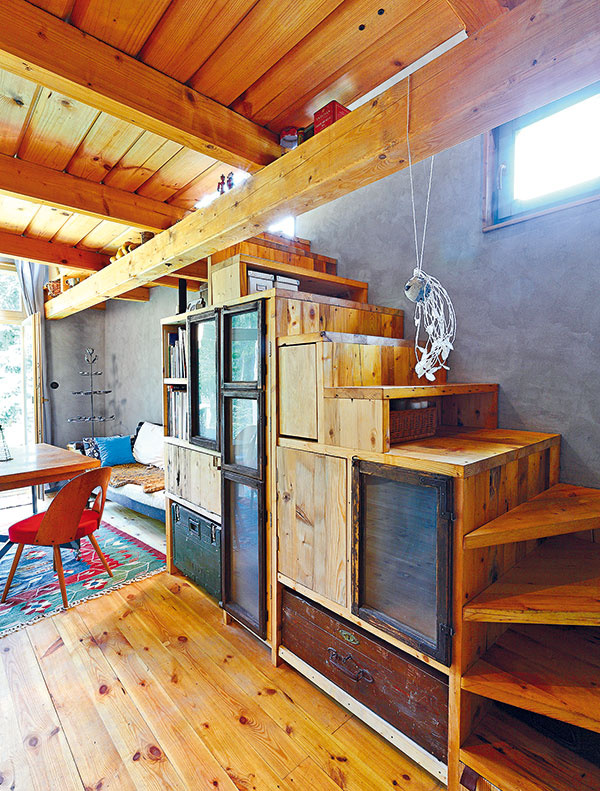 Za 40 000 € premenili starú dreváreň v Starých Horách na úsporný domček