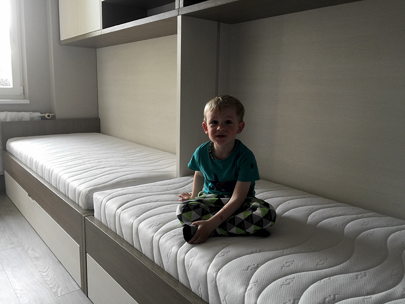Premena obývačky na izbičku pre dvoch malých chlapcov