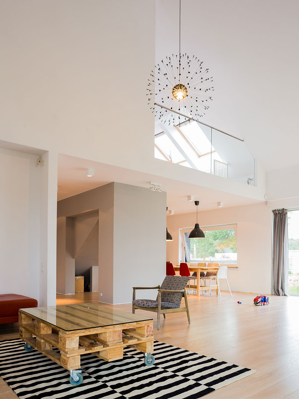 Energeticky úsporný dom nesie prvky vidieckej architektúry i moderného minimalizmu