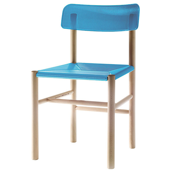 Ako vznikla jedna z najpredávanejších drevených stoličiek?