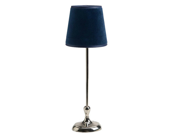 Stolová lampa Velvet Blue, výška 49 cm, 57 €, www.westwing.sk