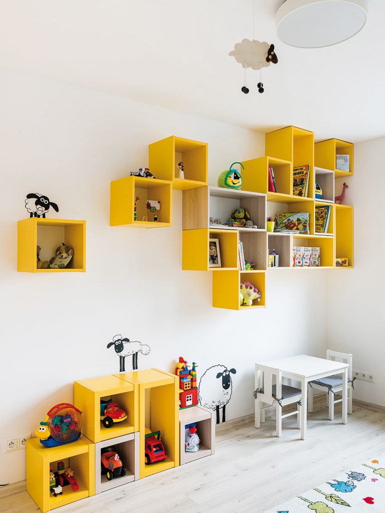 Správna miera. Aký je ideálny nábytok do detskej izby? Funkčný a zároveň estetický, so správnou mierou hravosti, ktorá podnecuje fantáziu, ale zbytočne nezahlcuje podnetmi.