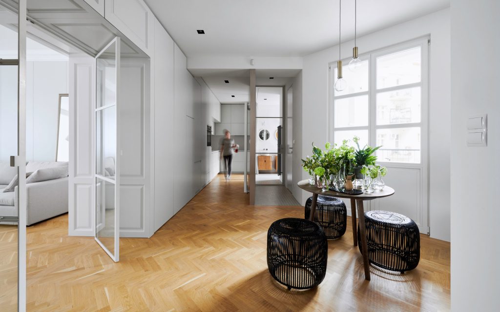Súťaž Interiér roku: Rekonštrukcia bytu v Starom Meste s prvkami škandinávskeho dizajnu