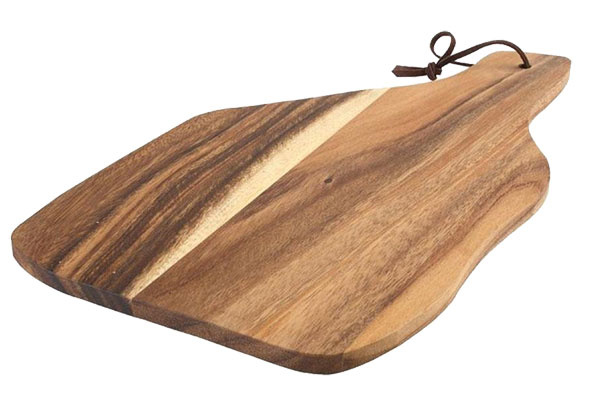 Lopárik Medium Paddle, agátové drevo, koža, 13,22 €, www.vivrehome.sk