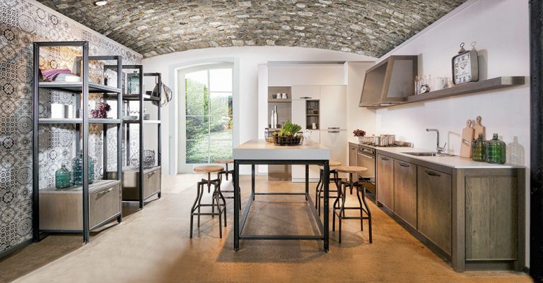 8 moderných kuchýň, ktoré dokonale splývajú s obývačkou