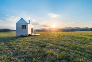 Energeticky sebestačný mobilný dom ponúka plnohodnotné bývanie