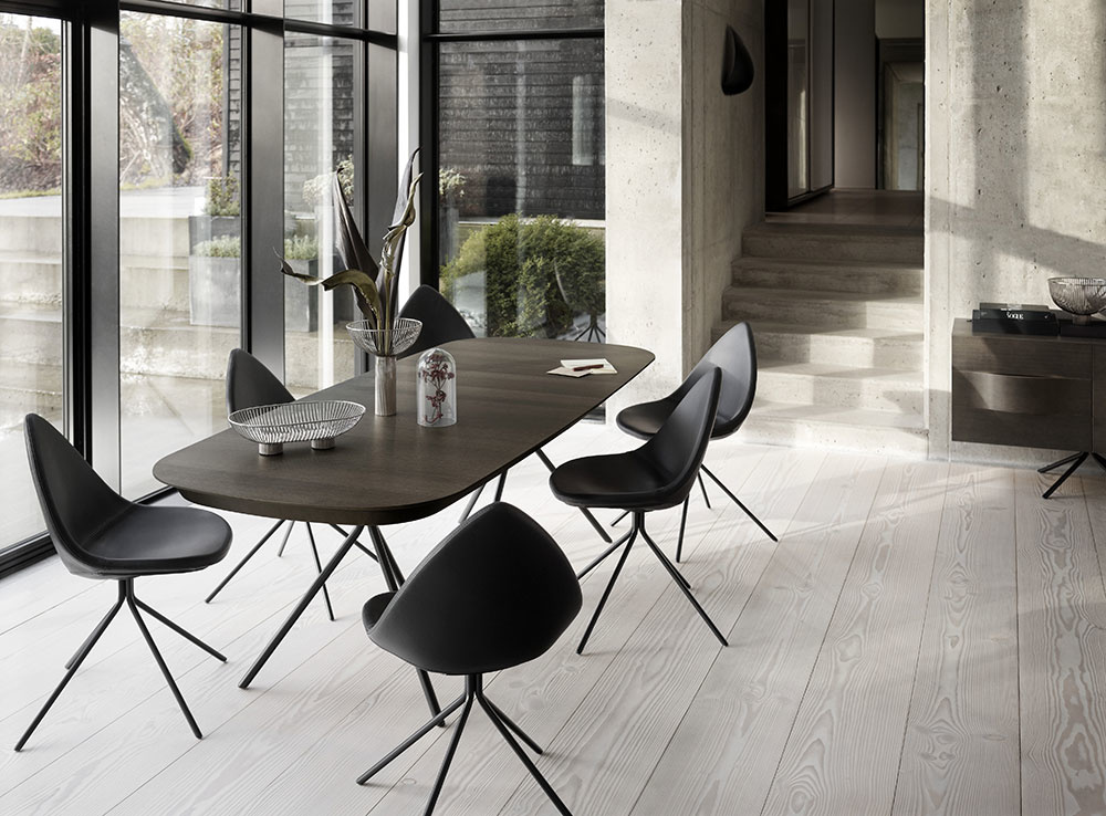 BoConcept uvádza novú tmavú dyhu Dark Oak