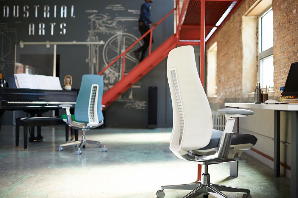 Ekoma design predstavuje kancelársku stoličku inšpirovanú prírodou – model FERN