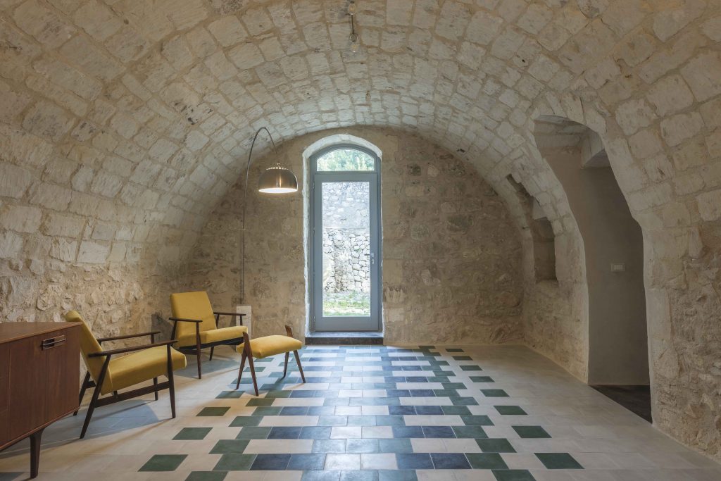 rekonštrukcia historického domu na Sicílii