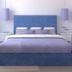 Svetlo fialová stena v spálni