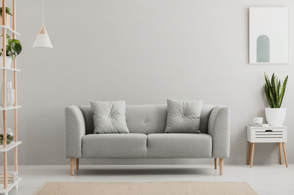 Chcete si zariadiť obývačku v minimalistickom štýle? Stavte na jednoduché línie!
