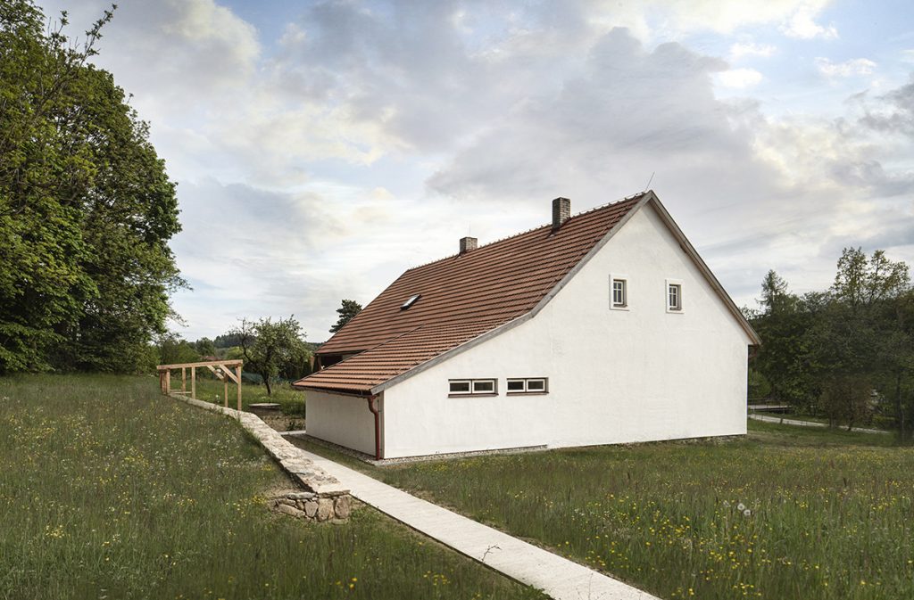 Rekonštrukcia vidieckej stavby v Borovej u Poličky