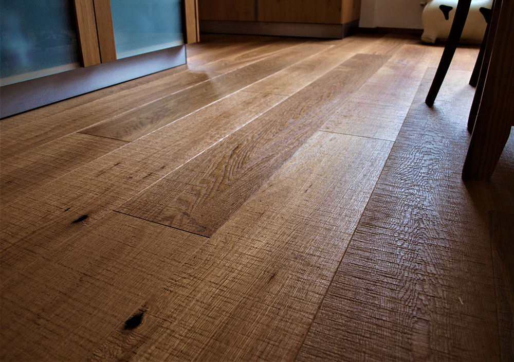 Dá sa zničiť drevená podlaha?