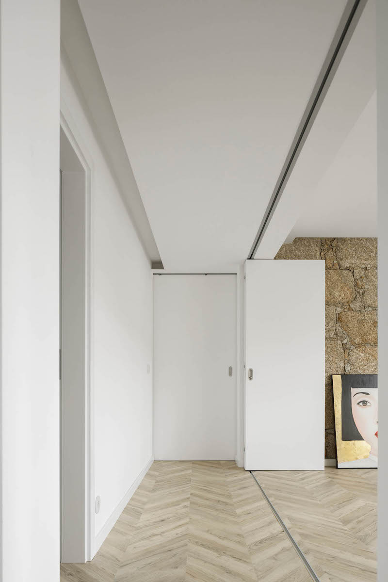 Apartamento na Guarda do atelier DRK  com fotografia de Arquitectura de Ivo Tavares Studio