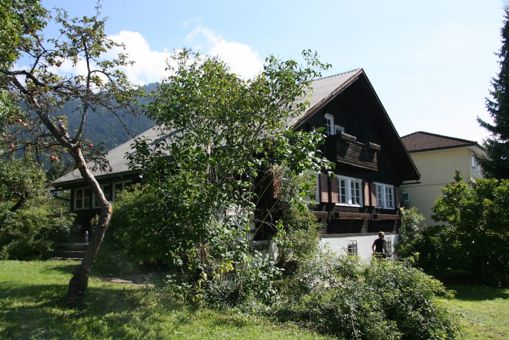 Typický starý rakúsky drevený dom