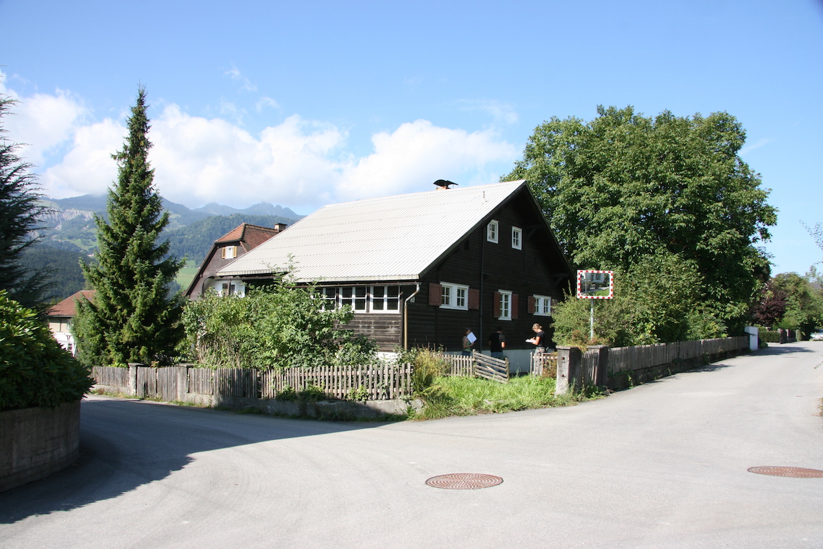 Typický starý rakúsky drevený dom