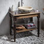 Kúpelňový stolík v rustikálnom štýle v hnedej