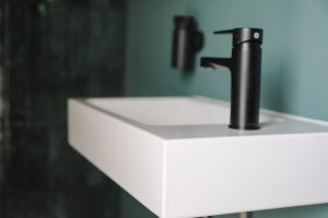 Udržateľná renovácia s KALDEWEI: ZWEI Design stavil vo svojej vlastnej kúpeľni na smaltovanú oceľ