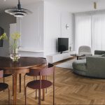 Obývačka v štýle vintage s dubovými parketami