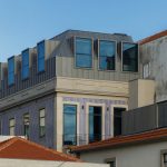 Trojpodlažný dom s typickou portugalskou mestskou architektúrou po rekonštrukcii