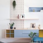 Hravá obývačka v pastelových farbách