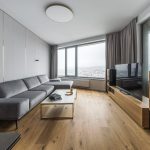 Moderný dizajnový byt v bratislavskom výškovom dome