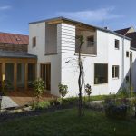 Novostavba moderného rodinného domu vo vidieckom štýle