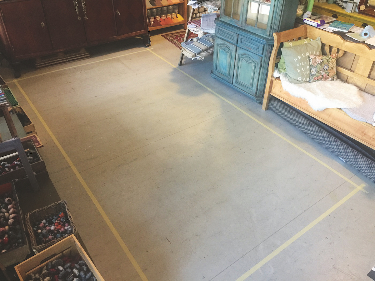 betónová podlaha v ateliéri