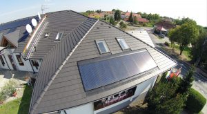 Rodinný dom so solárnymi kolektormi