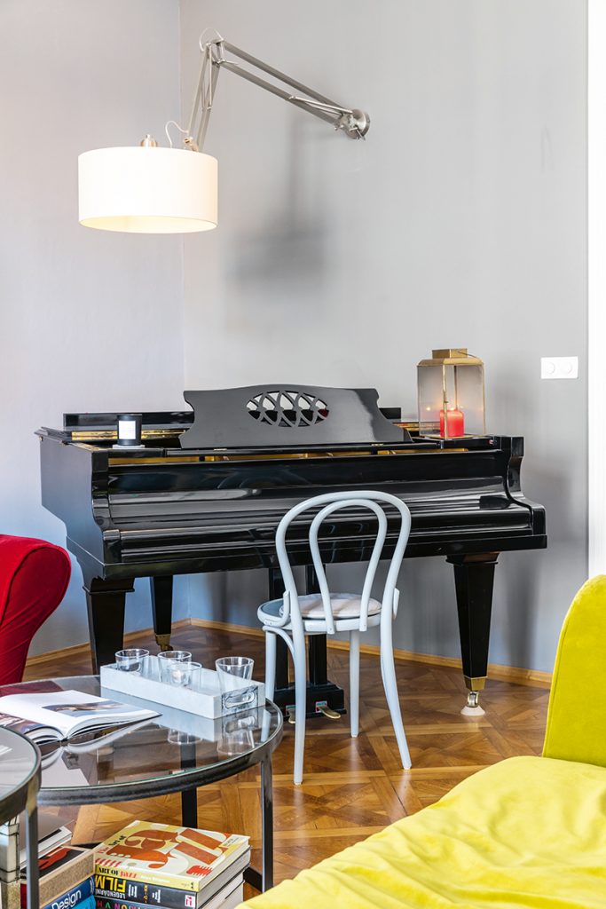 Klavír v obývačke - Dom hudobníkov v Prahe