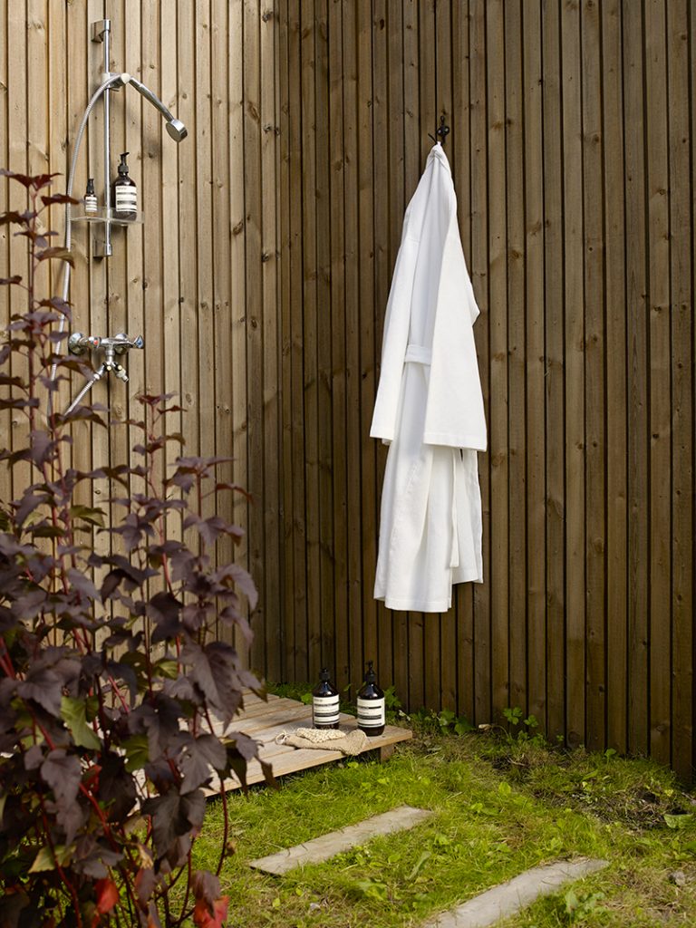 Vonkajšia sprcha - Chata Åkvåg