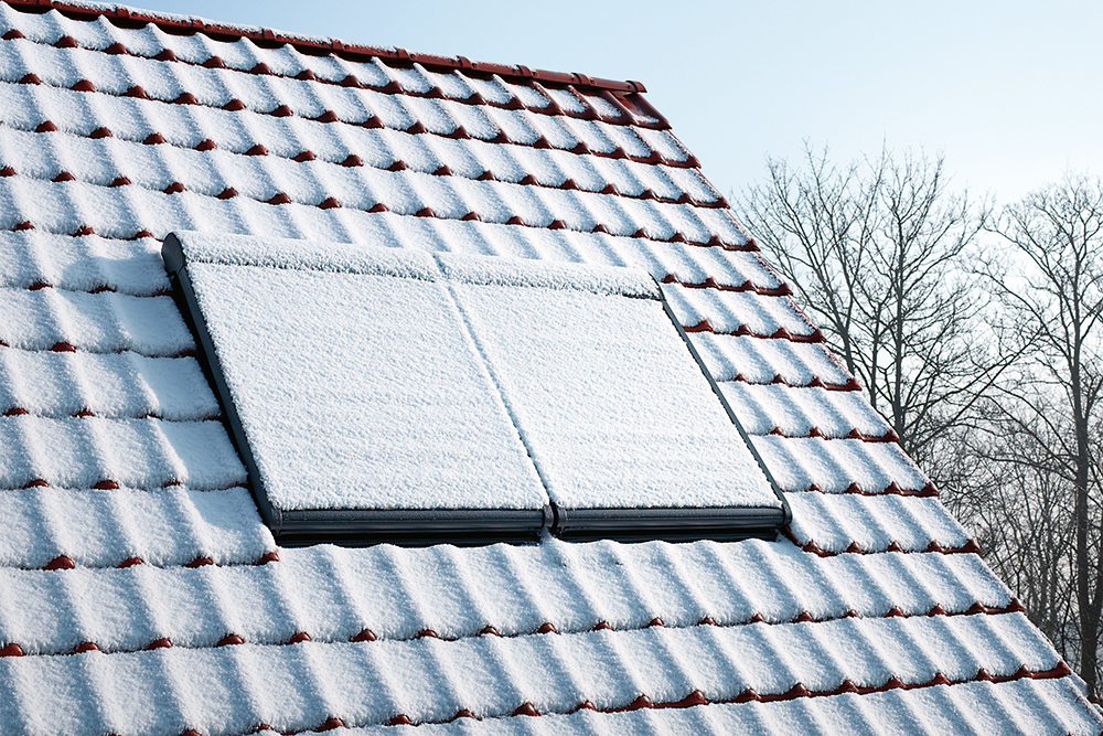 Zima dokáže strechu poriadne preveriť. Ako ju pripraviť na zimu, aby ste predišli vážnym problémom?