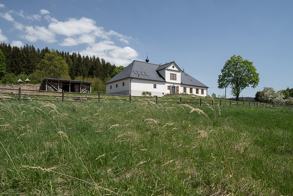 Exteriér okolie - Dom sklárskeho majstra