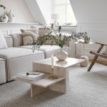 Obývačka - Svetlý byt s minimalistickým interiérom influencerky Laury Wolter