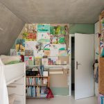 Detská izba - Rodinný dom v tvare lichobežníka v Perneku