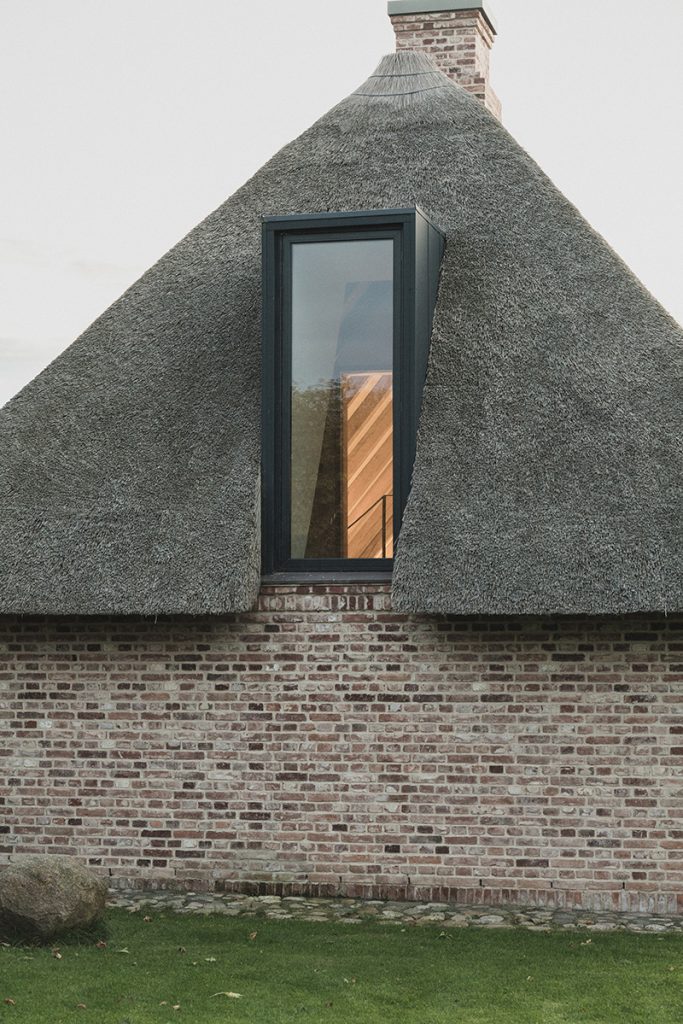 Okno v streche - Nieby Crofters Cottage v Nemecku
