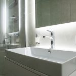 Kúpeľňa - Rekonštrukcia bytu s prvkami funkcionalizmu v Brne