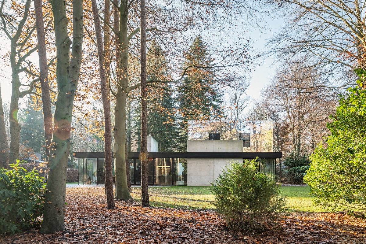 Neviditeľný Beli House
