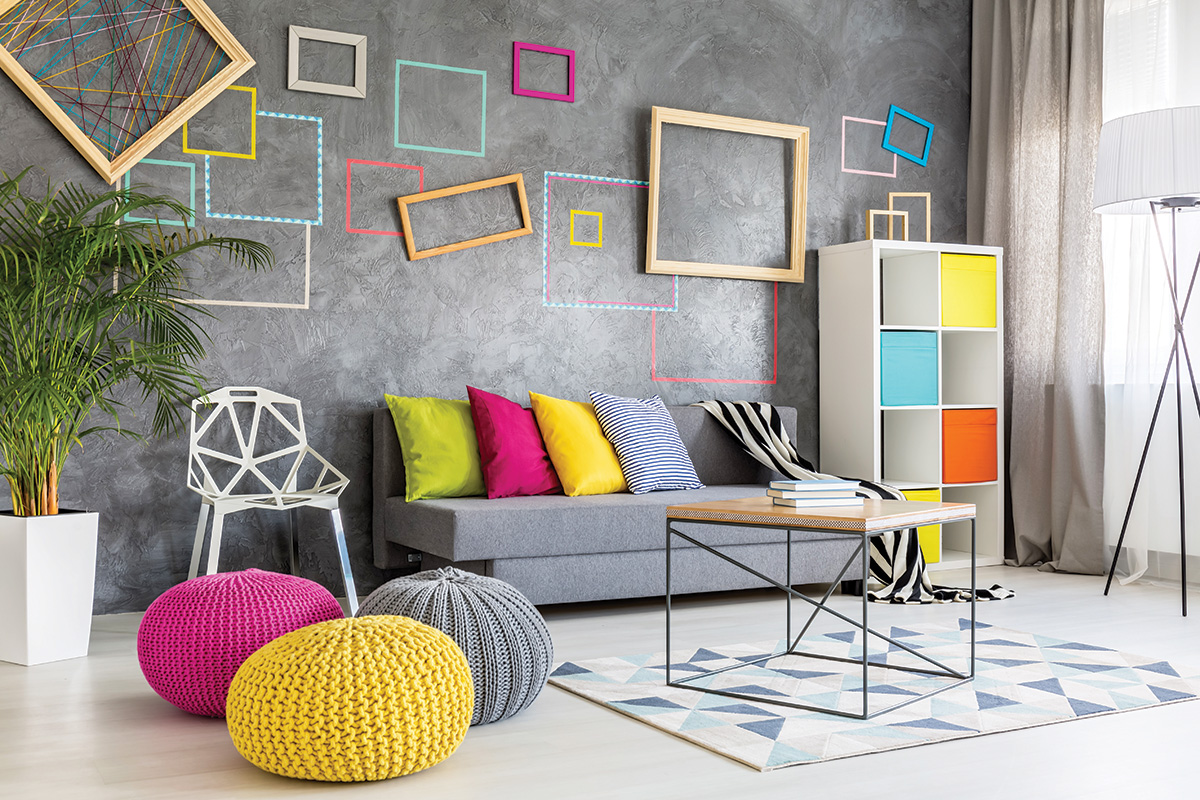 Farebné doplnky v interiéri obývačky
