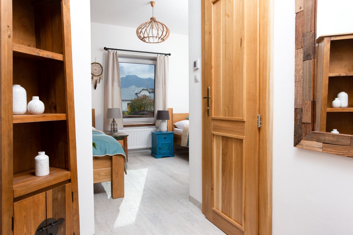 V niektorých apartmánoch nájdeme dvojlôžkové, v iných jednolôžkové postele.