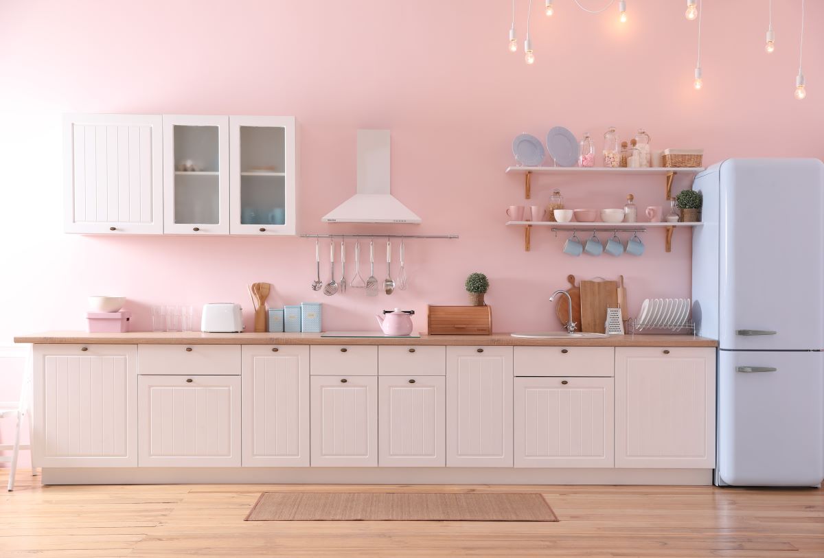 Štýl Barbiecore rozhodne nie je a ani nemá byť nenápadným. Dovoliť si ho môžu najmä milovníčky či milovníci trochy extravagancie.