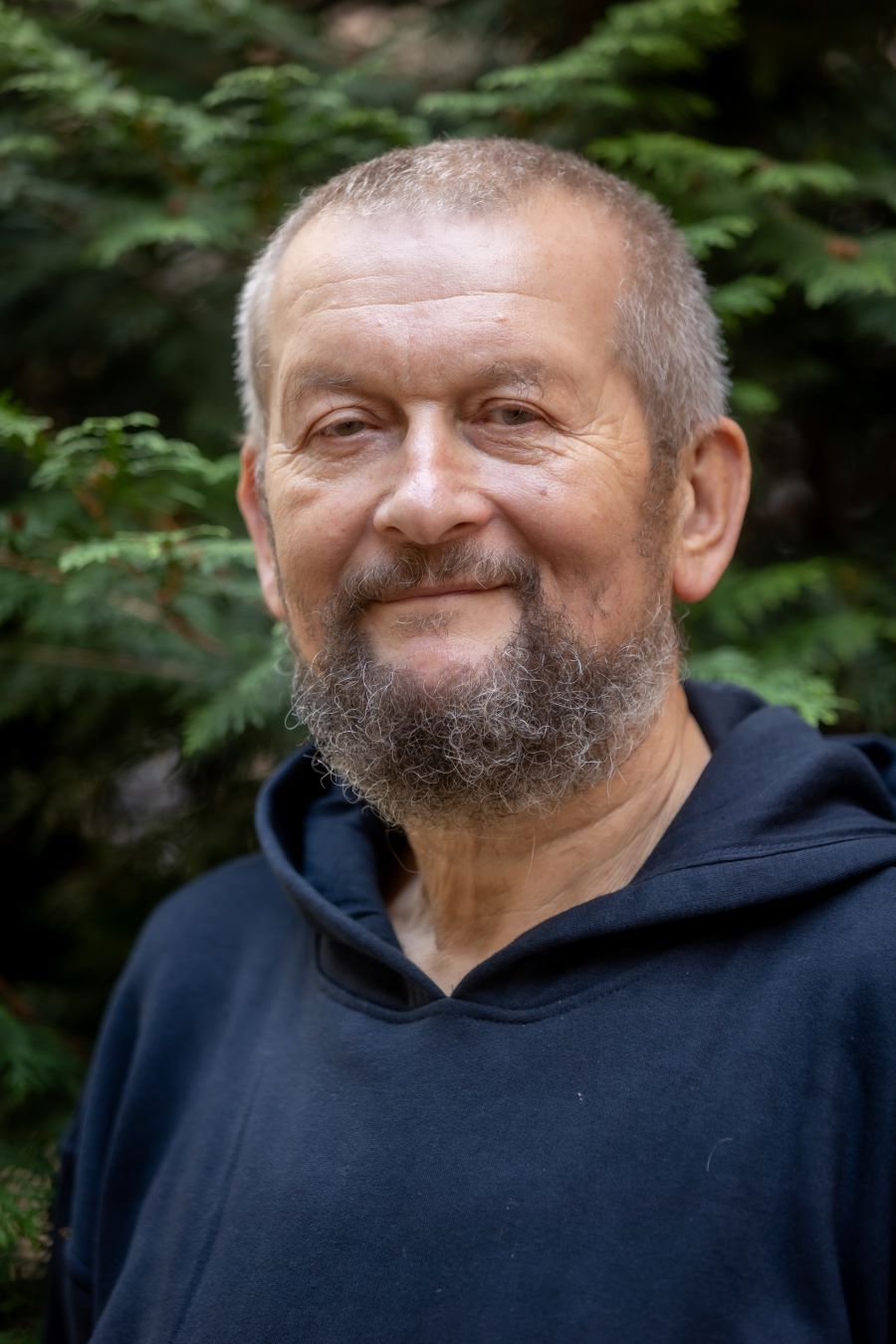 Dizajnér a umelec Karol Krčmár.