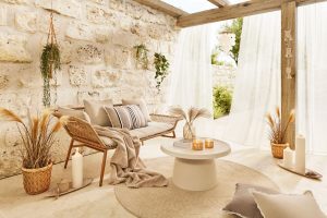 Pohodlie na terase či na balkóne: nábytok vyberajte podľa odolnosti aj svojich preferencií