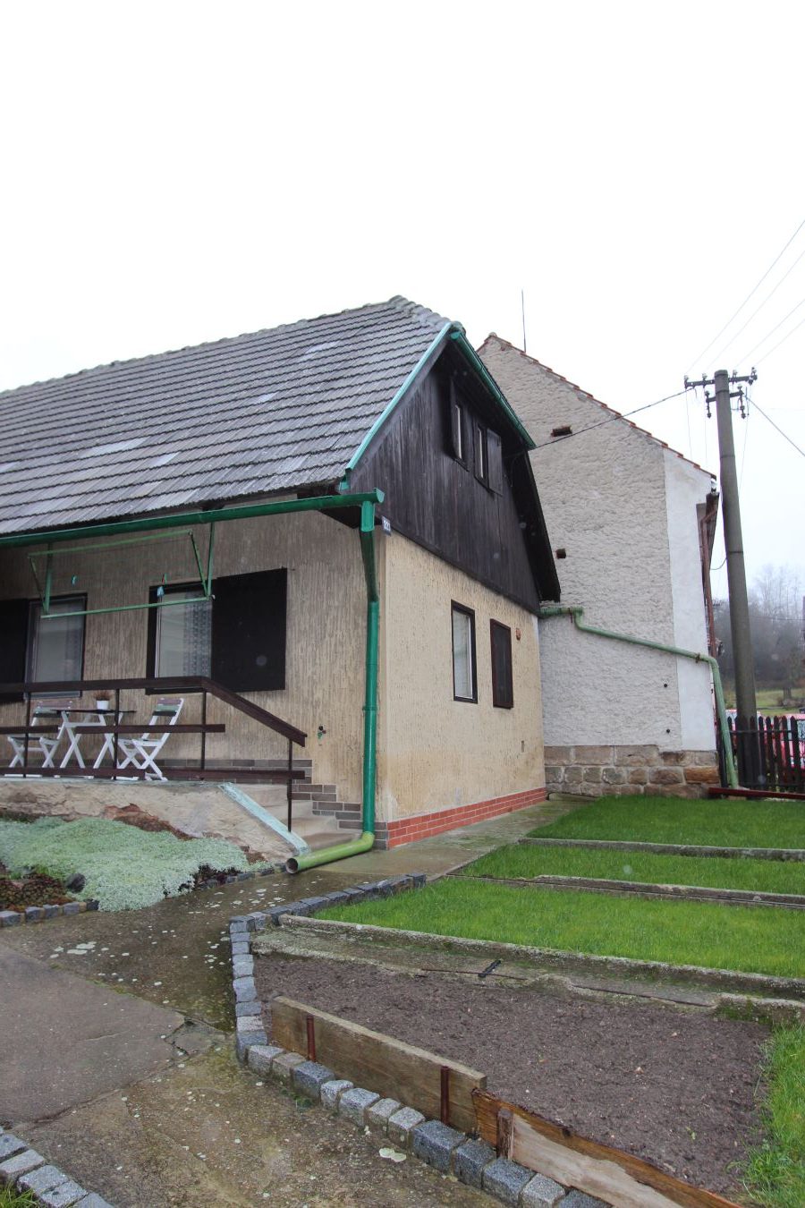 Stav domu pred rekonštrukciou.
