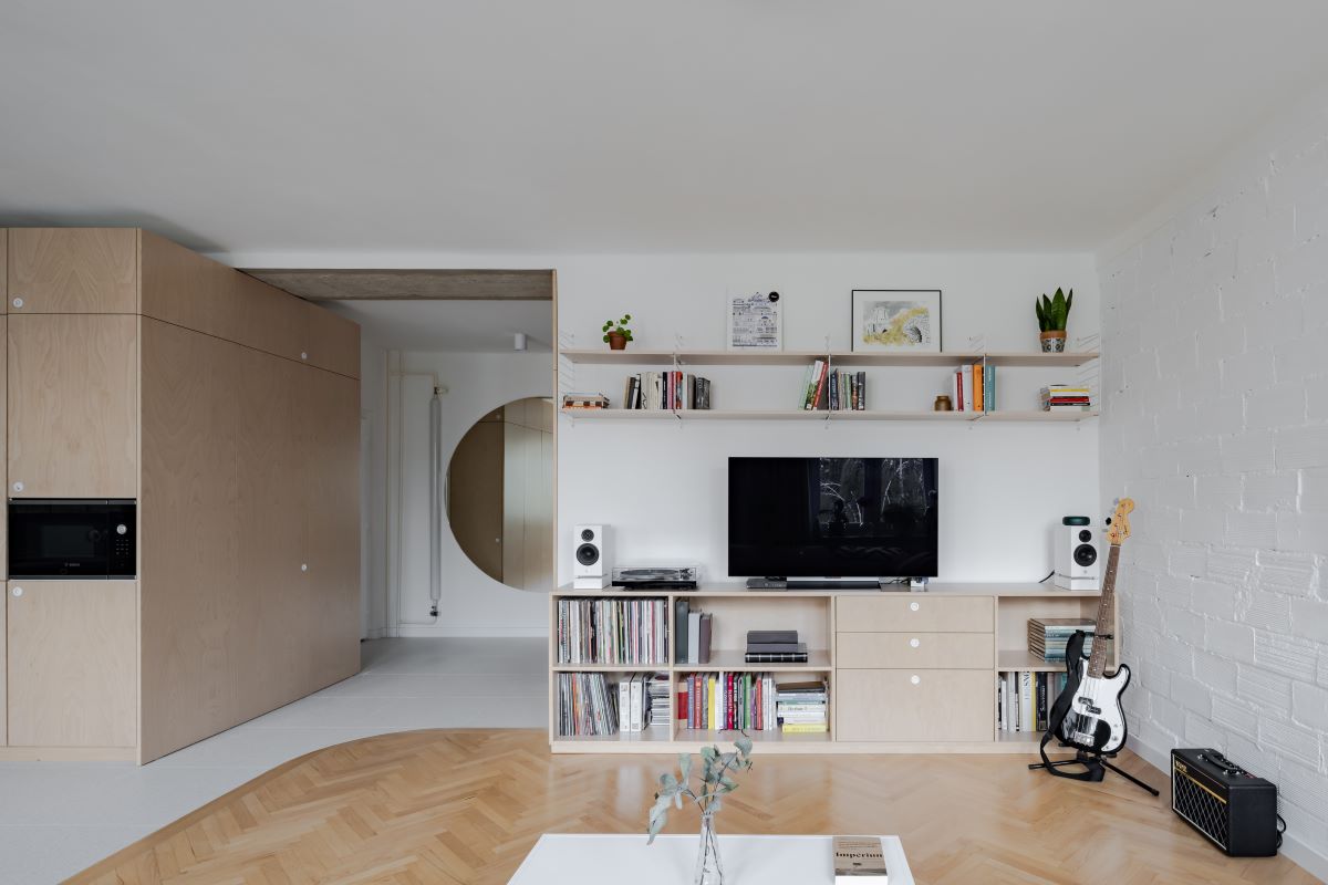Byt na trenčianskom sídlisku Sihoť našli architekti ešte v pôvodnom stave. Po premene je z neho moderný priestor, no zachováva i úctu k minulosti.