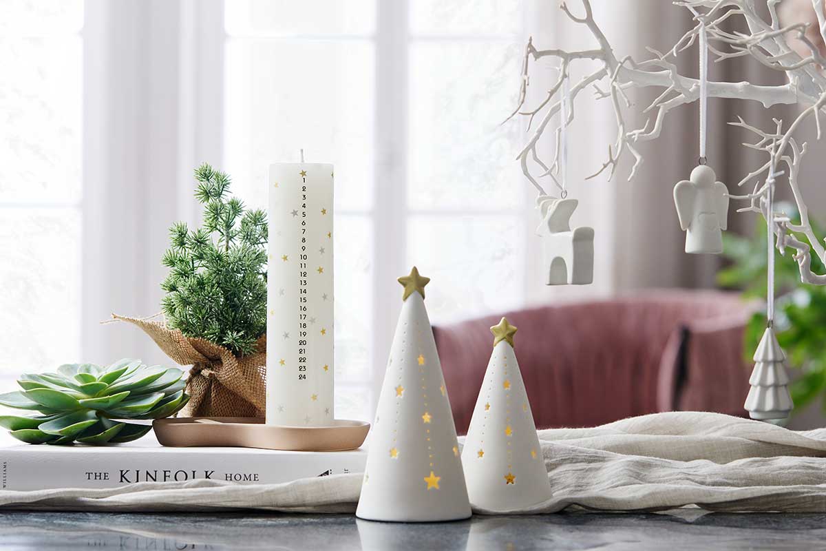 Dekoračný stromček Lizy Paz 8,8/21,5 cm, 5,99 €, závesné dekorácie Frieda  Paz, rôzne motívy, 1,79 €