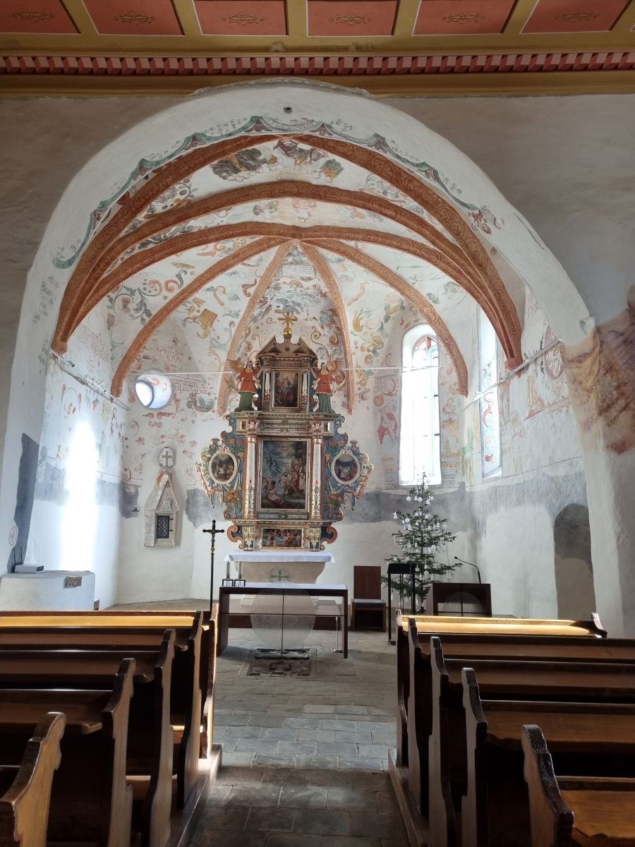 Zreštautrovaný interiér Kostola sv. Jána Krstiteľa v Liptovskom Jáne.