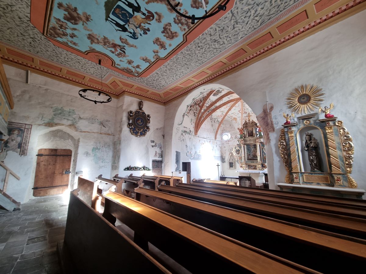 Zreštautrovaný interiér Kostola sv. Jána Krstiteľa v Liptovskom Jáne.